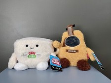 Bum Bumz Friends Plush Set Of 2 Phoebe's Guitar  Coffee Cup Set - NWT VHTF 