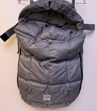 7AM ENFANT Le Sac Igloo LS500 Small 0-6 Months Paris New York No Back Panel