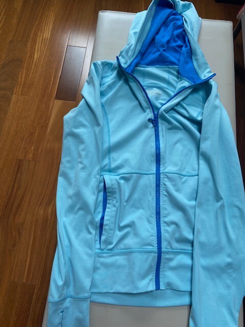 Kirkland girl blue cardigan jacket top L 12 - 14  sports ice skating skiing 
