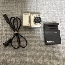 Nikon COOLPIX 775 Digital Camera 5.8-17.4mm Lens Battery Charger Included