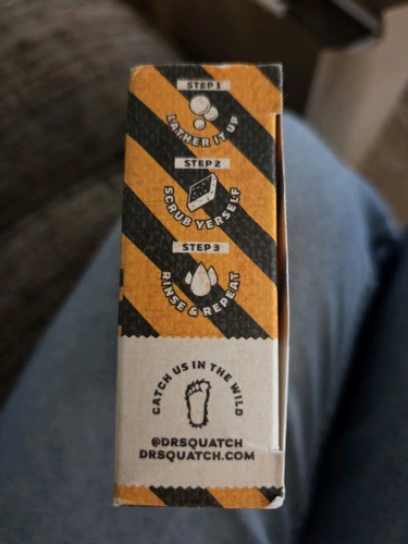 Dr. Squatch Limited Edition Lather Of The Loyal Harry Potter Seife Hufflepuff - Bild 2 von 4