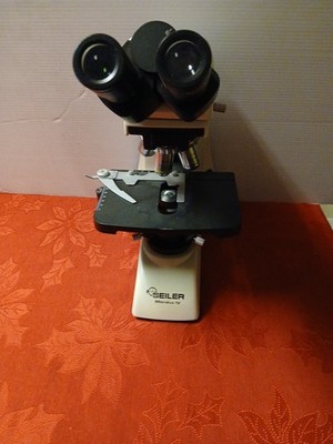 Seiler Microlux IV LED Compound Microscope With 5- Objectives