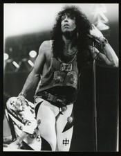 1987 Vintage Original Press Photo KISS - PAUL STANLEY Rock God Star on Stage