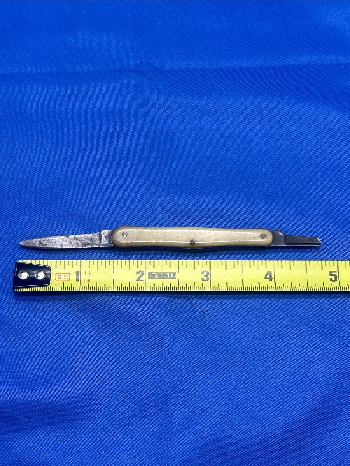 Vermont Cutlery Company 2 Blade Pocket Knife Bone Handle Material