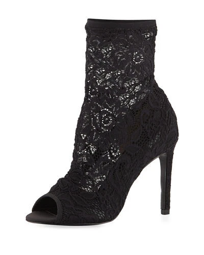 Charles David Imaginary Black Cushioned Footbed Pull On 100 Textile Bootie Pump