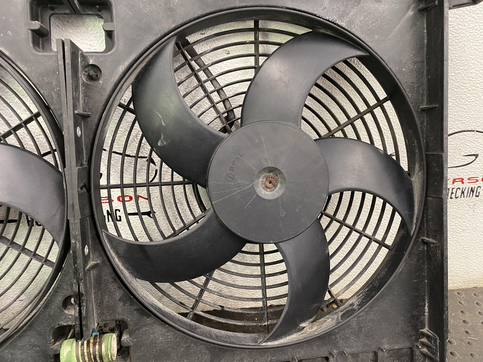 03-07 MASERATI COUPE GT 4.2 ELECTRIC COOLING RADIATOR & A/C CONDENSOR FAN MOTOR