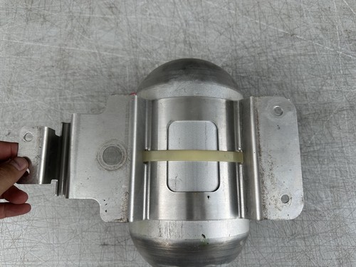 Jaguar XJR XJ-R 2004-2007 suspensión neumática depósito usado OEM - Imagen 5 de 5