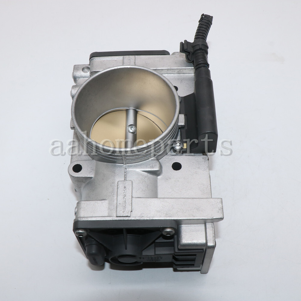 OEM Throttle Body Valve 9186793 8644347 for Volvo V70 S70 C70 XC70