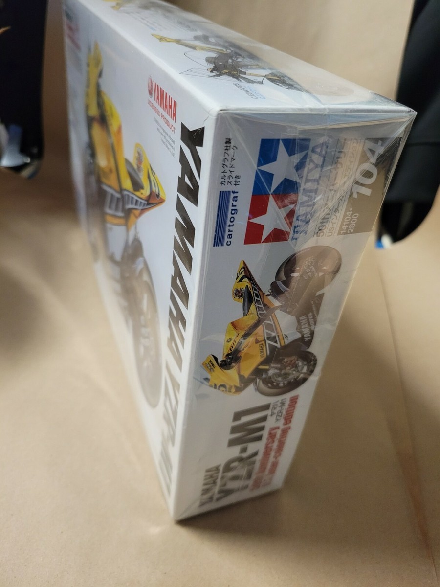 Tamiya 1/12 Yamaha YZR-M1 50th Anniversary US Inter-color Tamiya 1/12 Yamaha YZR-M1 50th Anniversary US Inter-color