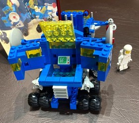 Lego Classic Space No.6928 'Uranium Search Vehicle' (1984) with instructions