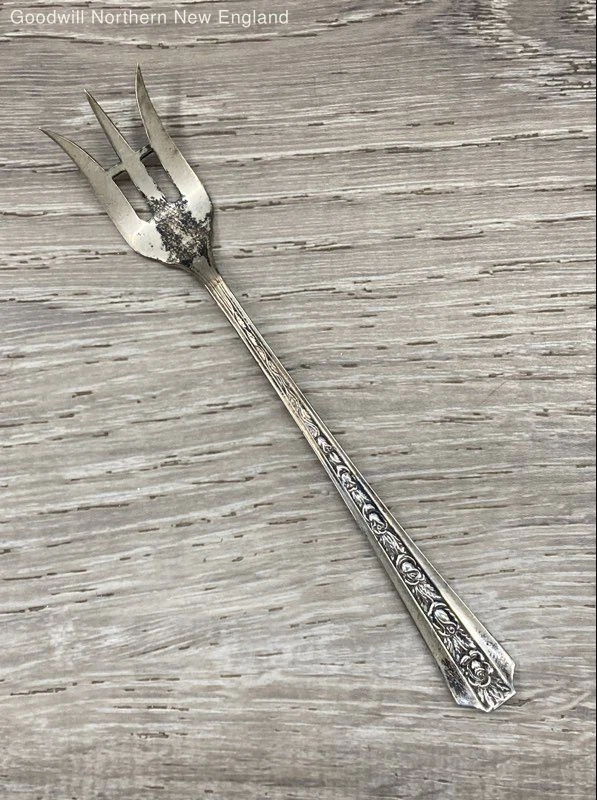25+ Frank M. Whiting Rose US Sterling Silver Antiques for sale
