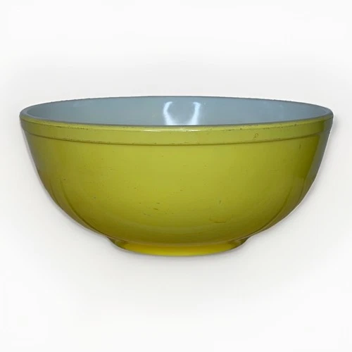 Vintage Pyrex Yellow Primary Color #404 - 4 QT Mixing Large Nesting Bowl