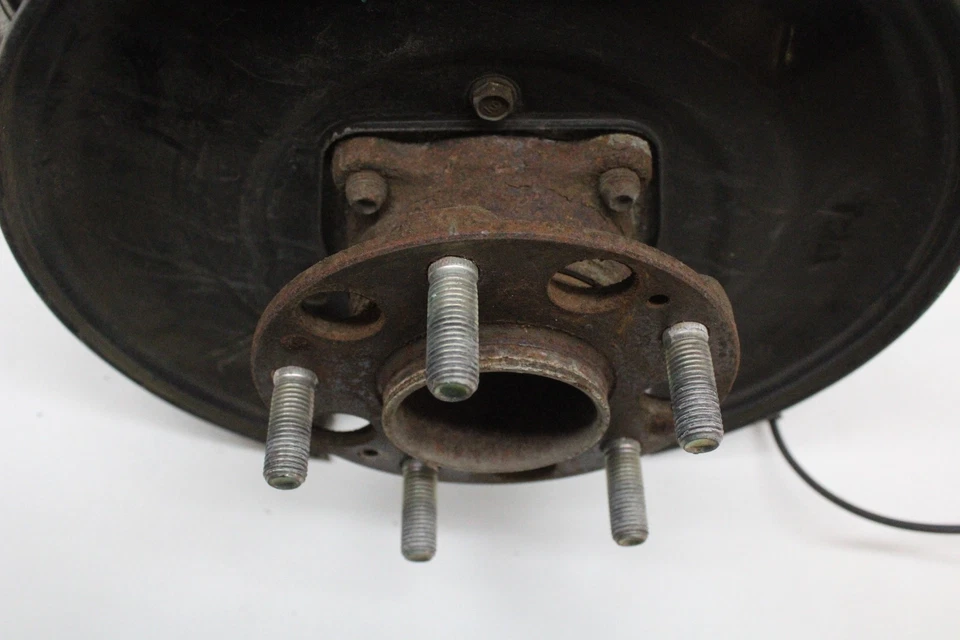 Honda Accord 2017 husillo trasero izquierdo buje de nudillos fabricante original 13 14 15 16 17 Foto 2 de 4