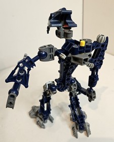 LEGO Bionicle Toa Hordika Nokama Set 8737 Instructions and case, Missing 1 Piece