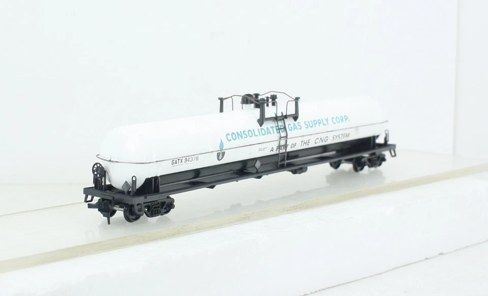 HO Scale Athearn 1530 Consolidated Gas Supply 62’ Tank Car Excellent GATX 94378 - Image 2 of 4