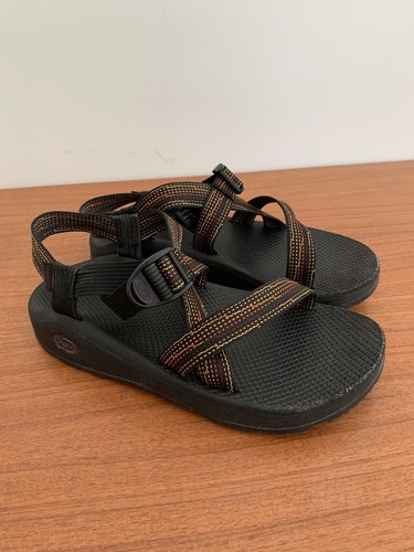 Chaco Lowdown Black Sandals For Men JCH107109 | eBay display picture 3