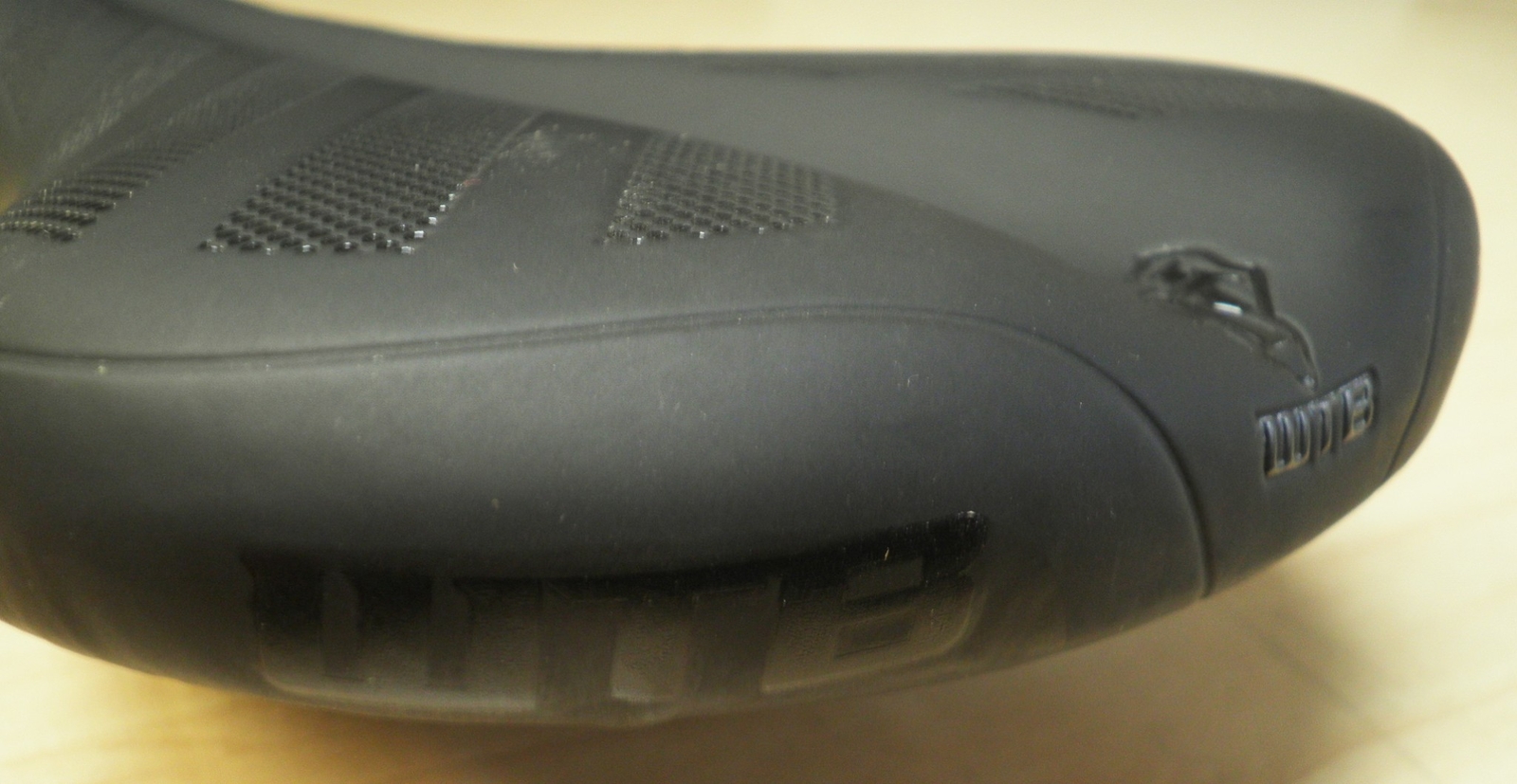 WTB SILVERADO BLACK BIKE SADDLE/SEAT CR-MO RAILS BICYCLE PARTS 333