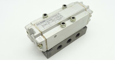 DDR ORSTA B8-L TGL 36389 pneumatic directional control valve DN 8 mm with connection plate B8-ZA
