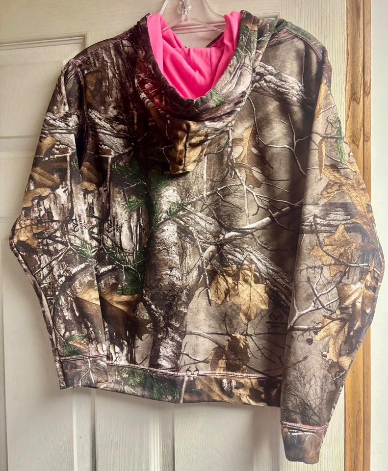Youth MED Girls REALTREE CAMO w/ Pink Outdoor Pullover Casual Sweat Shirt Hoodie - Image 3 of 4