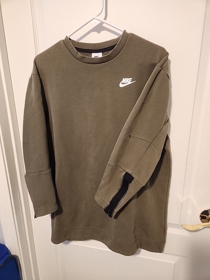 Nike Size Small Sportswear Women's Long Sleeve Tech Dress/Sweatshirt