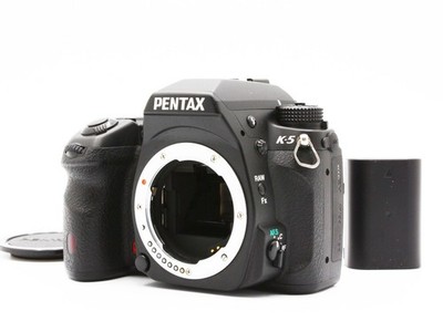 [Fast neuwertig] PENTAX K-5 digitale Spiegelreflexkamera Gehäuse schwarz  ...