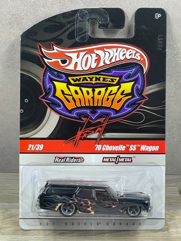 Hot Wheels - Wayne's Garage - '70 Chevelle SS Wagon (Black) #21/39 -in Protector