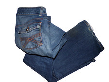 Tommy Hilfiger destroyed Women's Freedom Boot Cut Jeans 10L 34w/34L S2