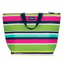 monogram lunch box thirty one