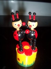 VTG Wood DANCING LADYBUGS Collapsing PUSH-UP TOY Stocking Stuffer NICE 