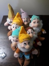 Disney Store Snow Whites 7 Seven Dwarfs Bean Bag Plush Set