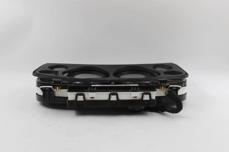 Speedometer Cluster MPH Fits 2012-2014 GMC YUKON XL1500 OEM #10150 - Image 3 of 4