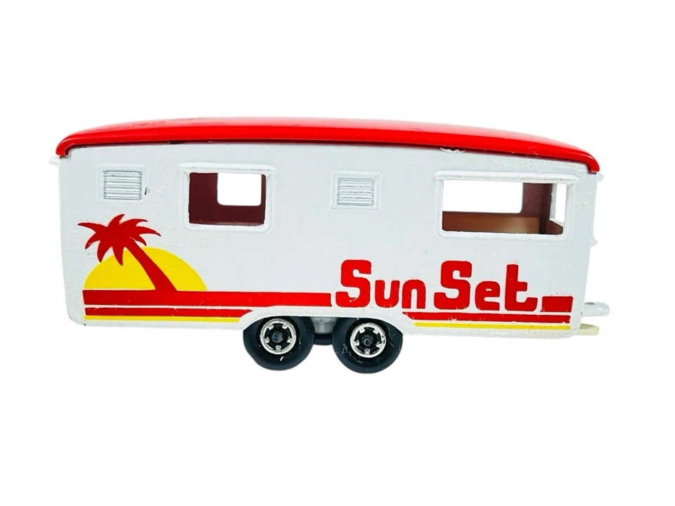 Matchbox Lesney Superfast MB57 Eccles Sun Set Trailer Caravan - Image 4 of 4
