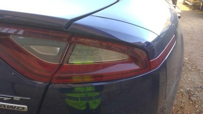 Used Right Tail Light Assembly fits: 2020 Kia Stinger quarter panel mounted LED