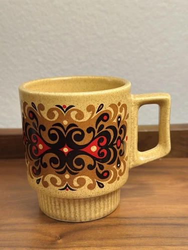 Rare PFALTZGRAFF Mug Harvest Gold Black Swirl Red Heart MCM 282N Retro Vintage