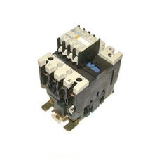 TELEMECANIQUE  LC1D4 004 LA1 DN13 4-POLE CONTACTOR 110/120 VAC COIL 60 AMP