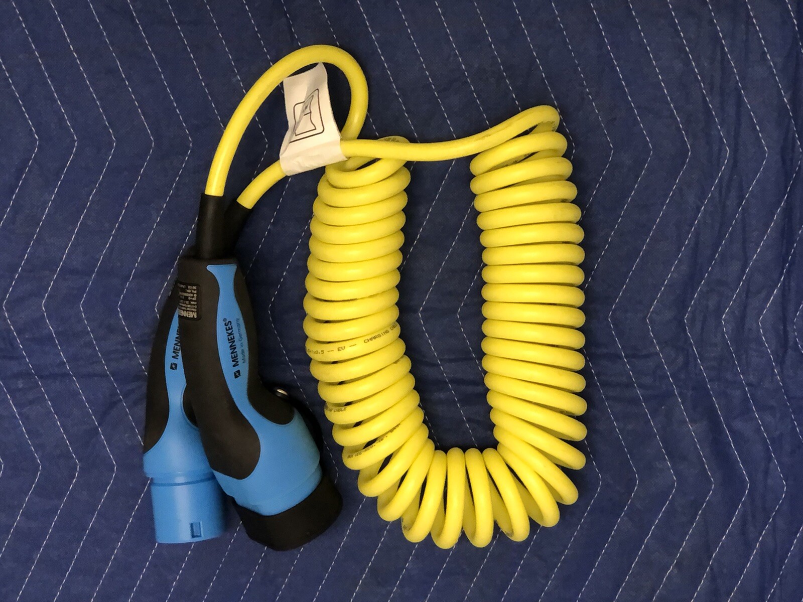 Mercedes-Benz charging cable A0005832198 | eBay