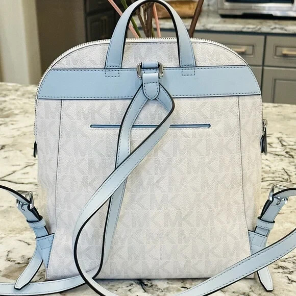 MICHAEL KORS グレー ホワイト バックパック MICHAEL KORS COOPER LARGE BACKPACK MK SIGNATURE BRIGHT WHITE