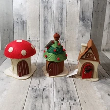 NWT -  (set of 3) Wondershop Featherly Friends Bird Felt Houses