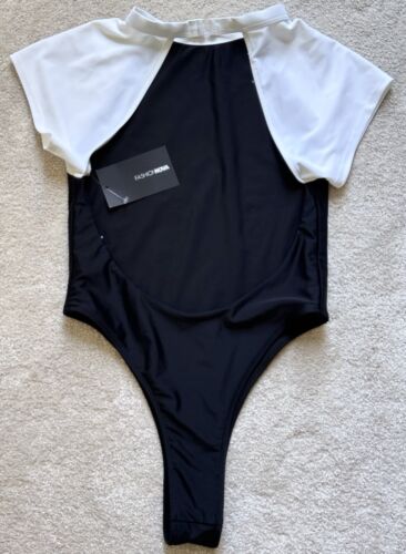 Fashion Nova Women’s One Piece Swimsuit - Size L - Black White - NWT - Picture 2 of 6