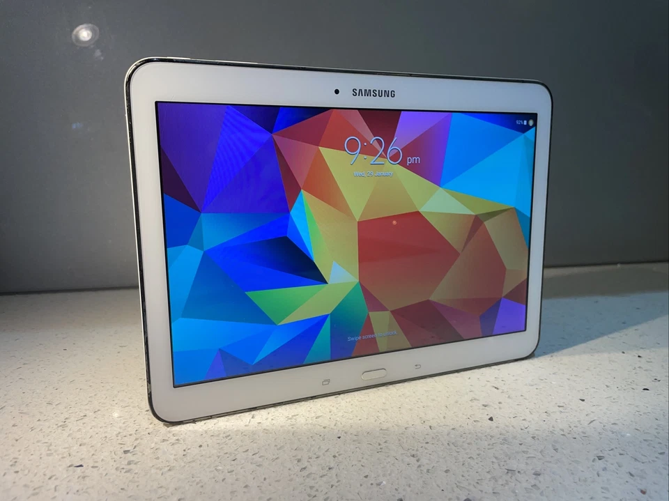 Samsung Galaxy Tab 4 SM-T530 16GB WIFI (White) - Image 2 of 4