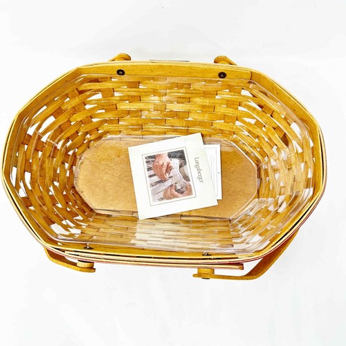 Longaberger Basket 2006 Christmas Nature’s Garland Signed w/ Protector NEW - Picture 7 of 14