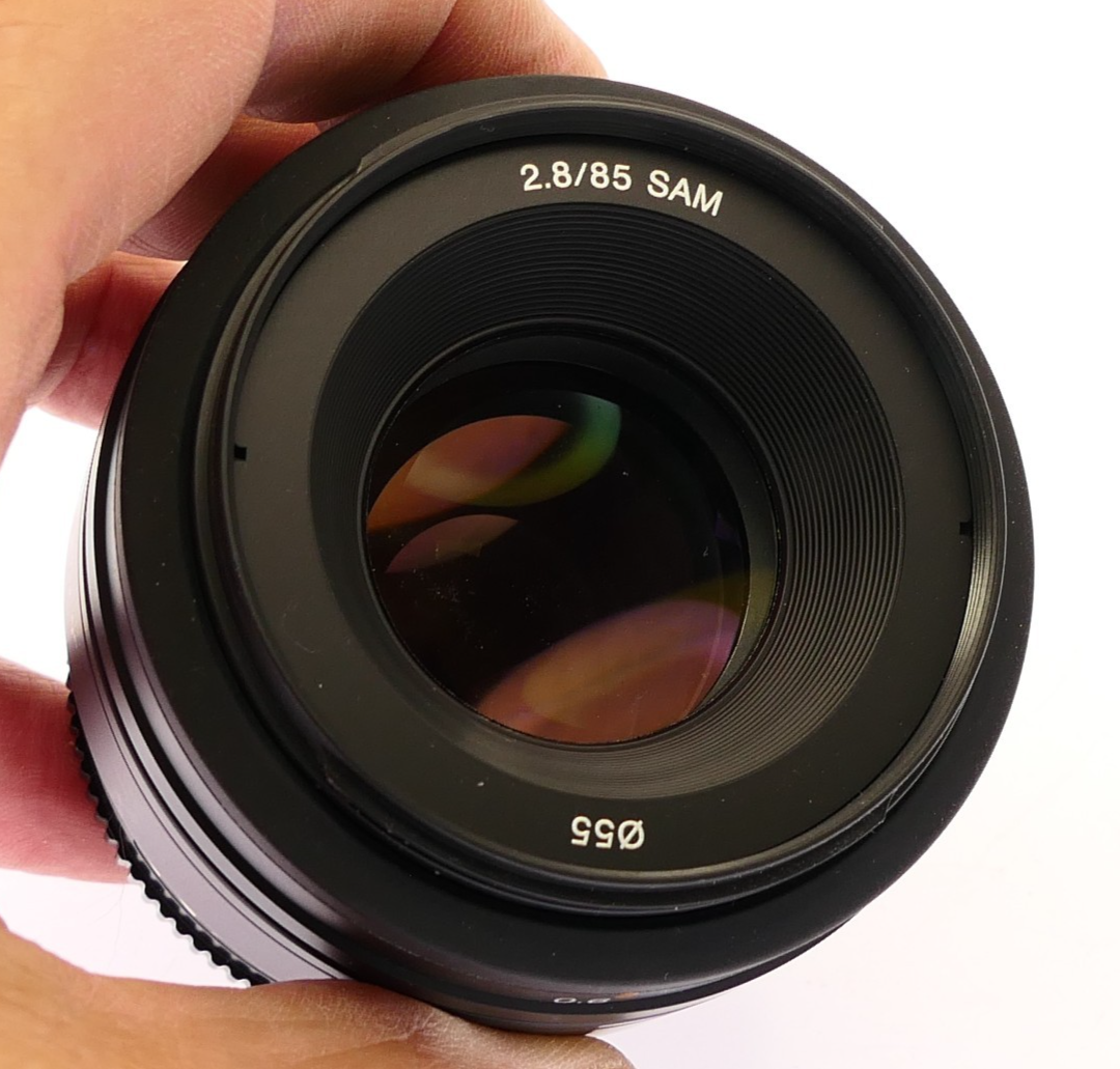 【7/15まで】SONY SAL85F28 85mm f2.8 SAM Amazon.com : Sony Alpha SAL85F28 85mm f/2.8 A-mount Standard