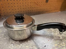 Saladmaster T304S Sauce Pan 8" with vapor Lid 1 1/2 qt Stainless Steel Vapo Lid