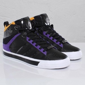adidas originals freemont