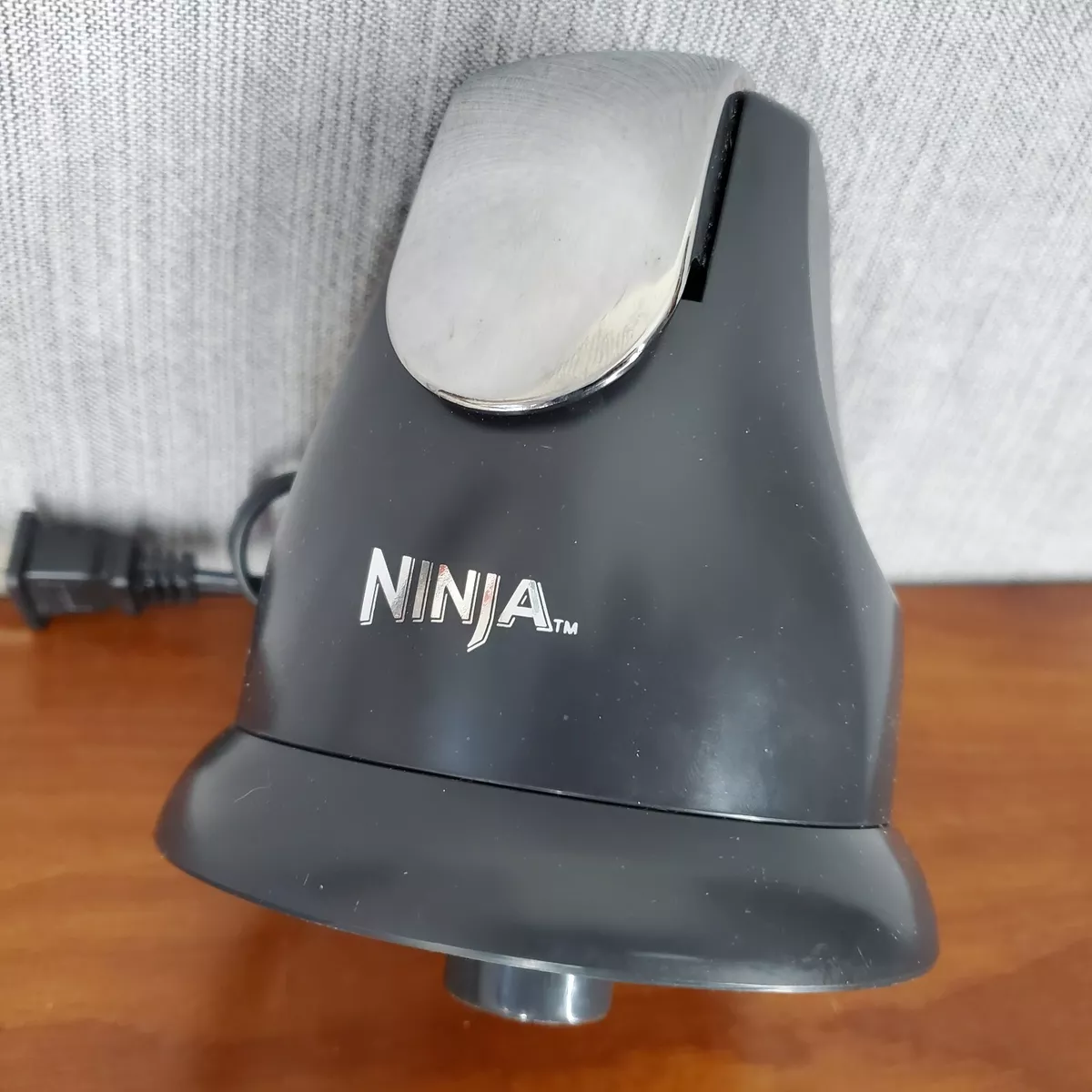  Ninja Food Chopper Express Chop with 200-Watt, 16