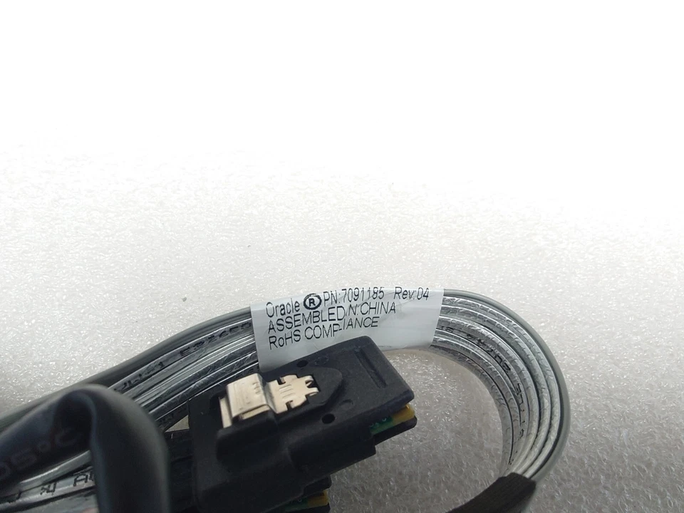 Oracle MegaRAID 7085209 SAS 9361-8i 12Gb/s SAS 1G Cache Card Low Profile - Image 4 of 4