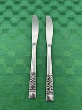 CASA VISTA - Rogers Co. Stainless Korea - Silverware / Flatware Two Knives
