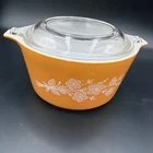 Pyrex Vintage Butterfly Gold 473-B Casserole Dish with Glass Lid.Excellent Cond.