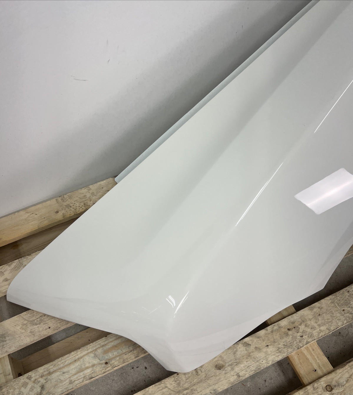 ROLLS ROYCE CULLINAN FENDER LEFT DRIVER 2019-2023 2026 WHITE OEM