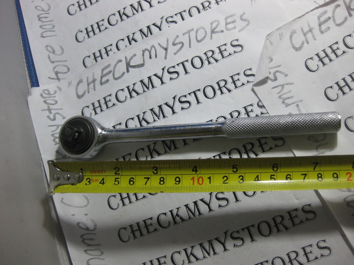 VINTAGE UNKNOWN BRAND RATCHET 3/8